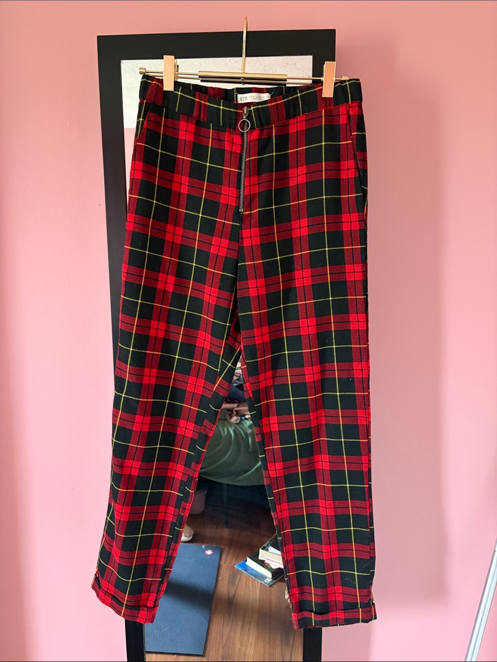 stradivarius Red and Black Plaid Cropped Pants